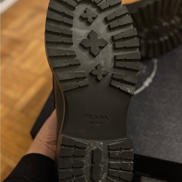 Prada Brushed Leather loafers - Picture 8 of 11